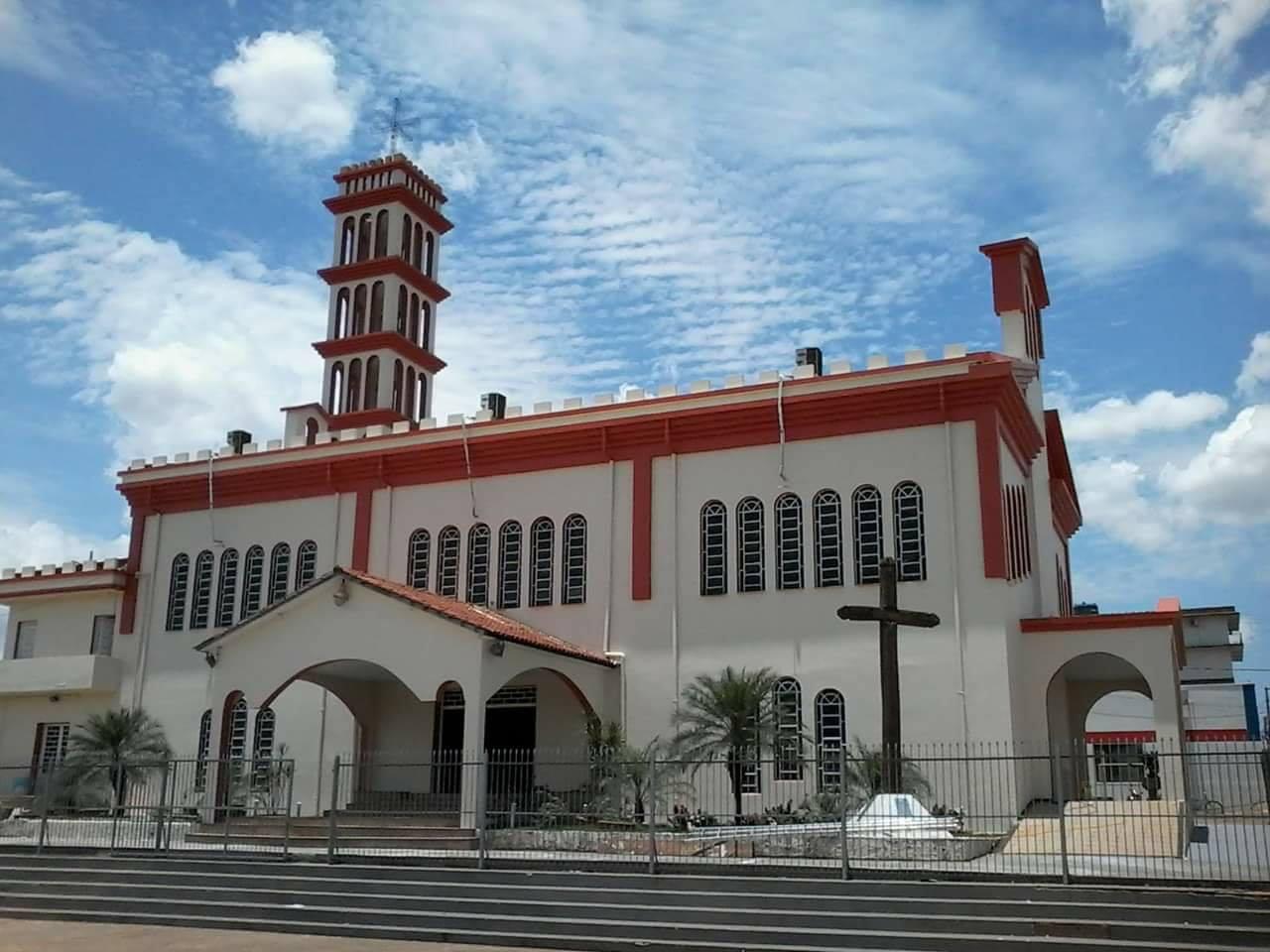 Caixinha de ofertas é furtada de igreja em Paranatinga